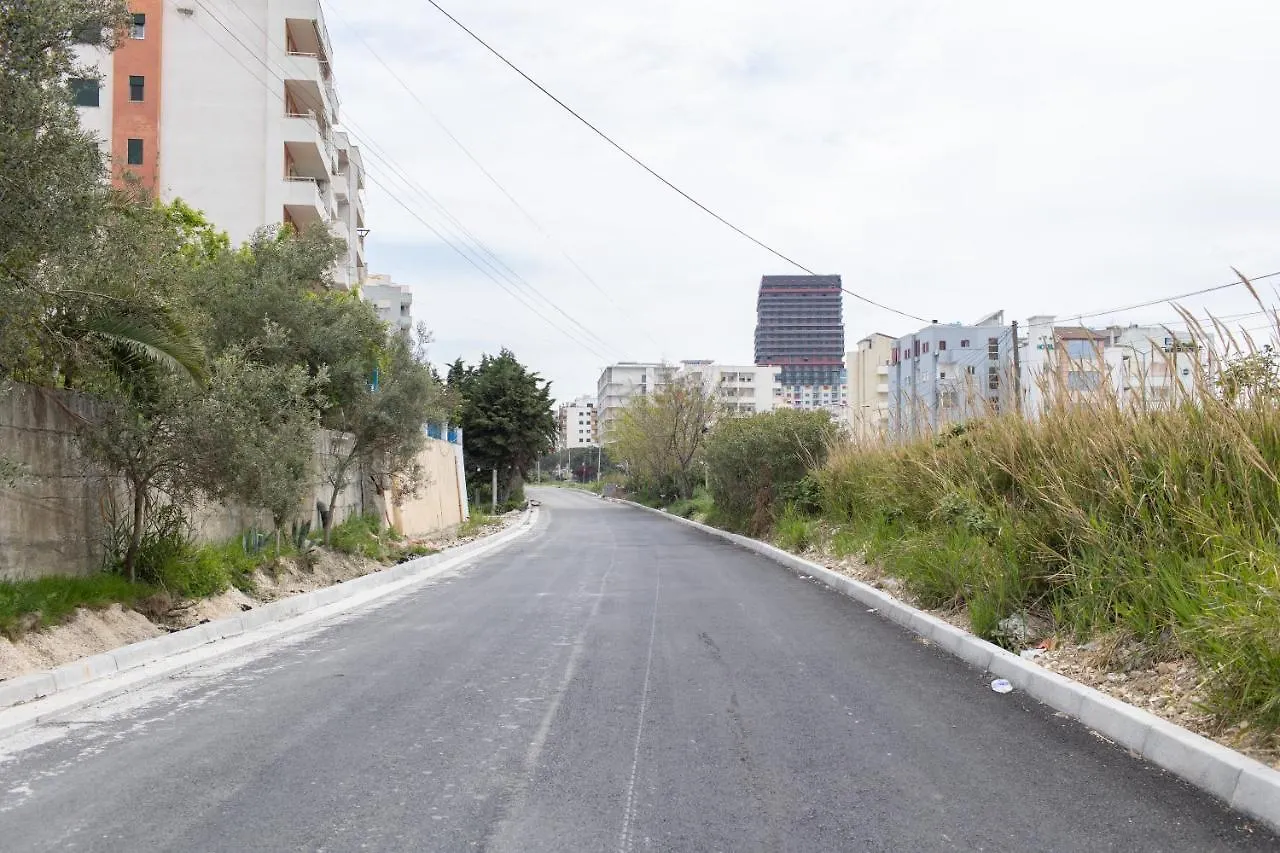 Villa Dei Limoni Durres 0*, Shkallnur